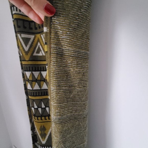 VINTAGE Knit Table Runner Southwestern Decor Cottagey Earthy Olive Green & Black - Picture 4 of 5